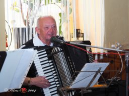 Helmut Schmitzberger und Peter Glück im GH Timo am 04. Mai 2024